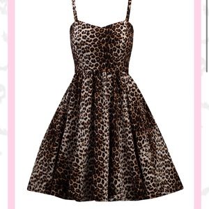Double Trouble Apparel size medium leopard dress 🖤